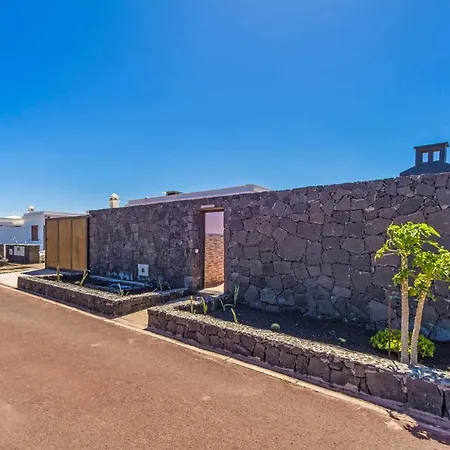 Luna Lanzarote By Villa